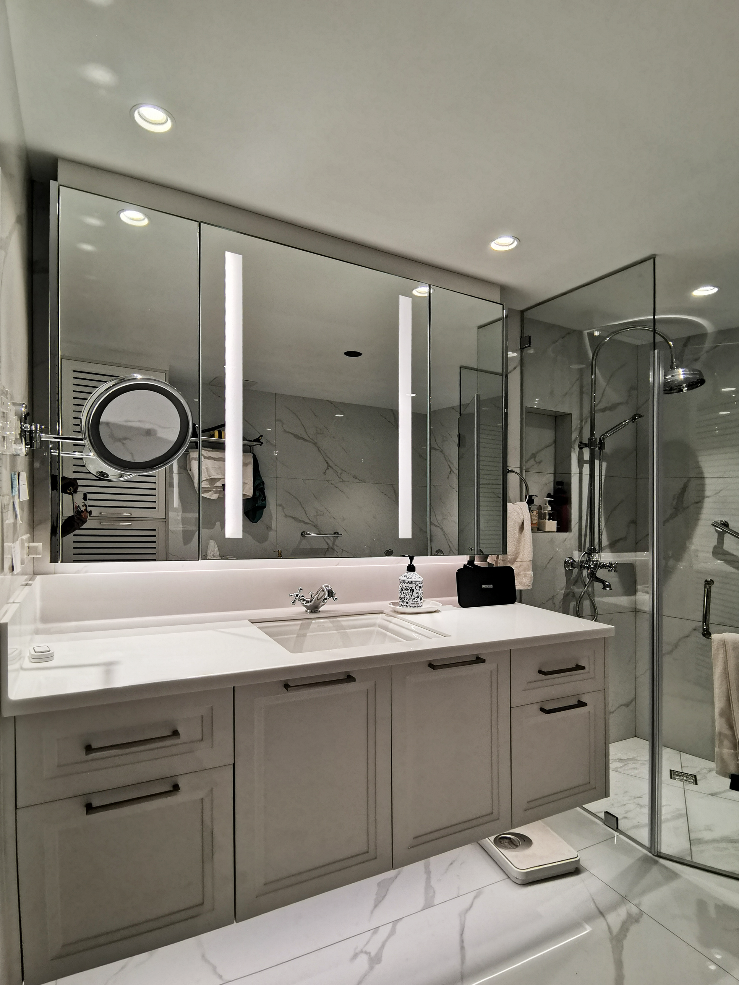 Bathroom Vanity